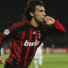 Calciomercato Milan: Pirlo, contratto ancora in bilico
